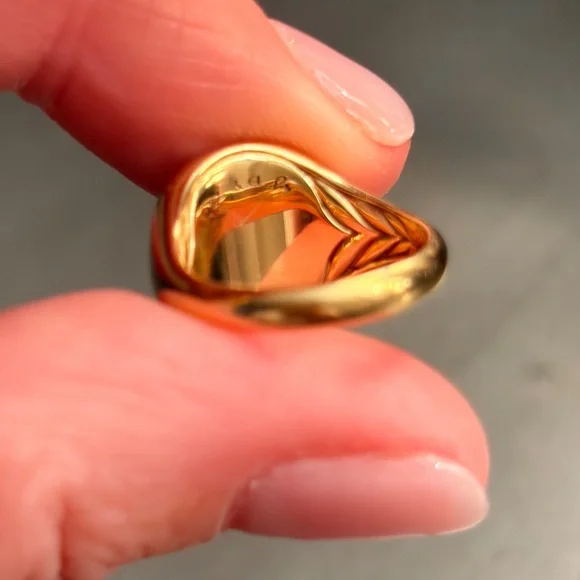 David Yurman Initial “E” Pinky Ring - 18K yellow gold & diamond - Picture 8 of 15